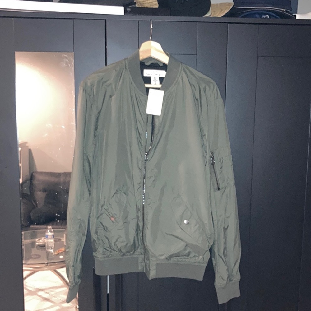 H&M Jacket label of the graded goods dark green